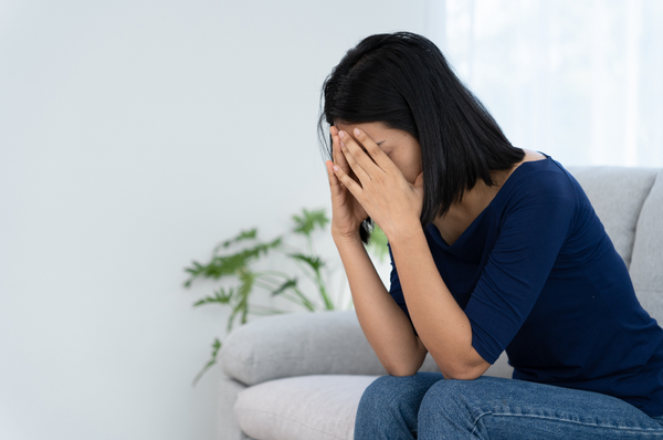 Hormonal Imbalance in Women: Holistic Skin & Hair Healing